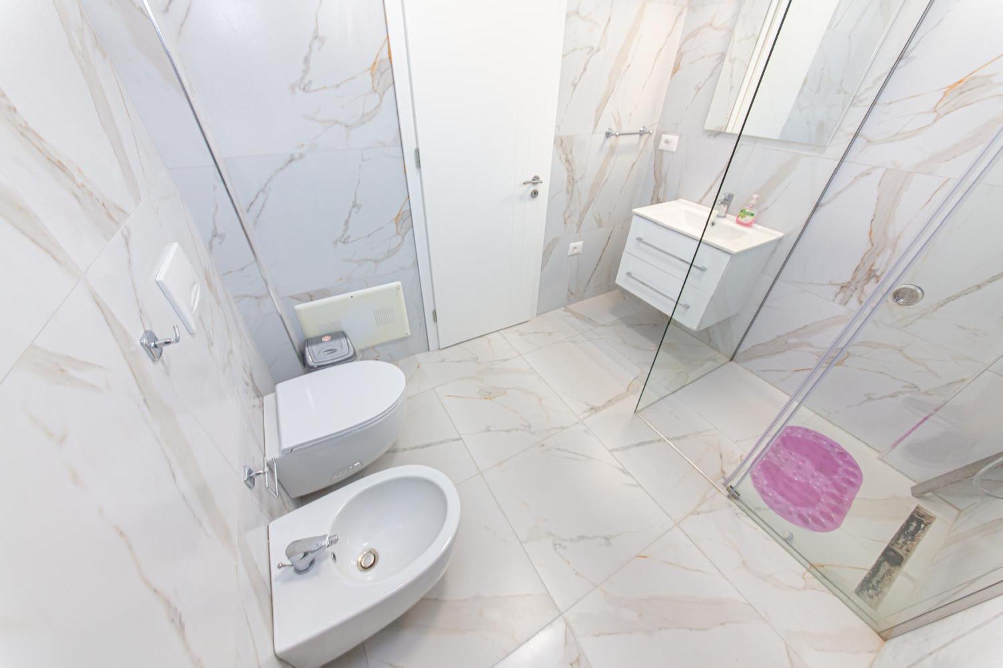 Luxury Villa 1 Vlorë Buitenkant foto
